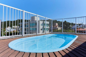 791 - Cobertura com piscina. 200m da PRAIA. BOMBINHAS - CENTRO
